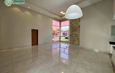 Imagem: A casa em condomínio possui 4 Dormitórios, 5 Banheiros, 4