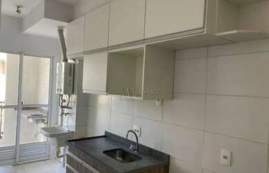 Imagem: O apartamento possui 2 Dormitórios, 2 Banheiros, 1 Vaga na