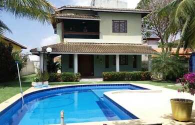 Imagem: A casa em condomínio possui 4 Dormitórios, 4 Banheiros, 4