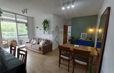 Imagem: O apartamento possui 2 Dormitórios, 2 Banheiros, 1 Vaga na