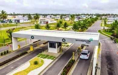 Imagem: O terreno possui 300m² de Área e está localizado em Alphaville