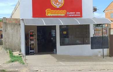 Imagem 3: Área comercial com moradia, semi acabada