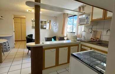 Imagem: O apartamento possui 1 Dormitório, 1 Banheiro, 1 Vaga na garagem