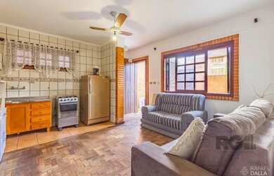 Imagem 7: Casa para Venda - 574m², 3 dormitórios, sendo 2 suites, 8 vagas - Jardim...