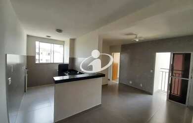 Imagem: O apartamento possui 3 Dormitórios, 1 Banheiro, 1 Vaga na garagem