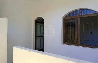 Imagem: A casa possui 2 Dormitórios, 2 Banheiros, 120m² de Área