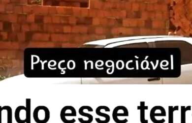 Imagem: A casa possui 2 Dormitórios, 1 Banheiro e está localizado