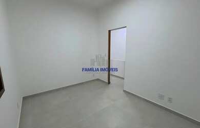 Imagem 9: Casa reformada para alugar com 3 dormitórios no Embaré Santos SP