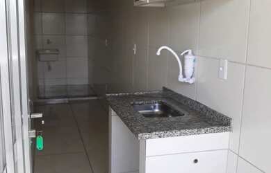 Imagem: O apartamento possui 1 Dormitório, 1 Banheiro, 37m² de Área