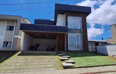 Imagem: A casa em condomínio possui 3 Dormitórios, 3 Banheiros, 4