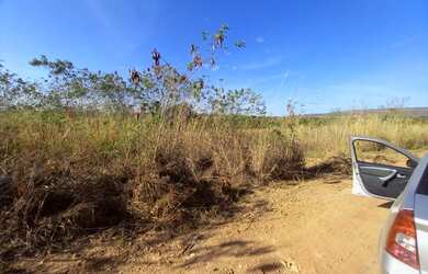 Imagem: O terreno possui 360m² de Área e está localizado em Portal