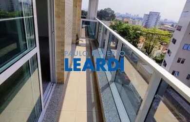 Imagem: O depósito possui 1 Vaga na garagem, 54m² de Área e está