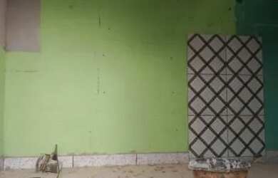 Imagem: A casa à venda possui 2 Dormitórios e 1 Banheiro e está localizado