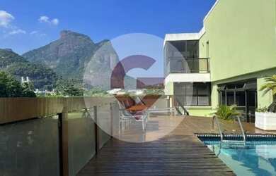 Imagem: O apartamento na cobertura possui 5 Dormitórios, 5 Banheiros