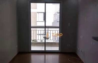 Imagem: O apartamento possui 3 Dormitórios, 1 Banheiro, 1 Vaga na garagem