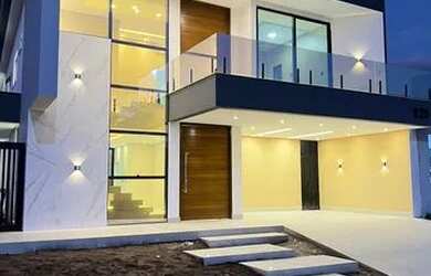 Imagem: A casa em condomínio possui 4 Dormitórios, 5 Banheiros, 4