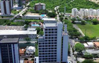 Imagem: O apartamento possui 1 Dormitório, 1 Banheiro, 1 Vaga na garagem