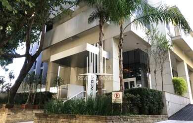 Imagem: O depósito possui 1 Vaga na garagem, 32m² de Área e está