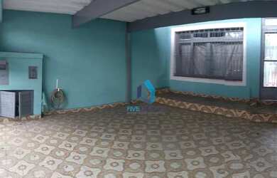 Imagem: A casa possui 3 Dormitórios, 3 Banheiros, 2 Vagas na garagem