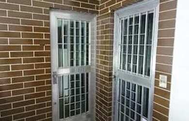 Imagem: O apartamento possui 2 Dormitórios, 1 Banheiro, 2 Vagas na