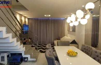 Imagem: A casa possui 3 Dormitórios, 1 Banheiro, 1 Vaga na garagem