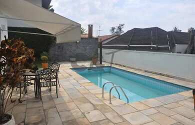 Imagem 3: Sobrado Residencial com 4 Dormitórios 2 Suítes à Venda no Alto da Boa...