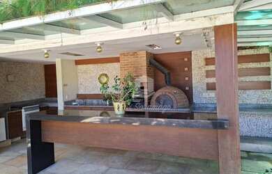 Imagem 11: Linda Mansão em condomínio na Fróes