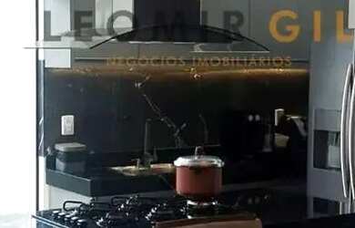 Imagem 11: CASA MODERNA NO CENTRO - COM PISCINA E ENERGIA SOLAR