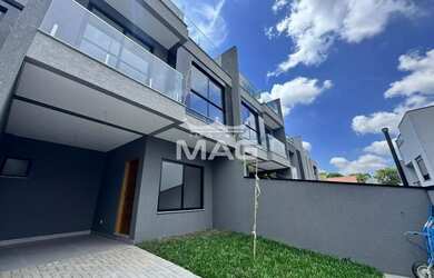 Imagem: A casa em condomínio possui 3 Dormitórios, 3 Banheiros, 2