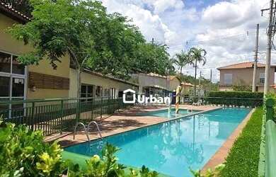 Imagem: A casa em condomínio possui 2 Dormitórios, 1 Banheiro, 2 Vagas