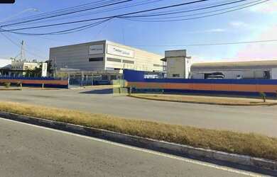 Imagem: O depósito possui 5 Vagas na garagem, 1.000m² de Área e