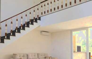 Imagem 2: Casa para venda com 379 metros quadrados com 4 quartos em Alphaville II...