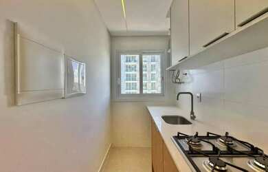 Imagem 12: 2 suite, sol da manhã, com vista totalmente liberada ate para o Mar