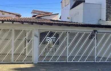 Imagem: A casa à venda possui 5 Dormitórios, 5 Banheiros, 5 Vagas