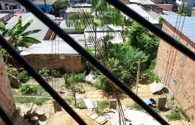 Imagem 4: Vendo. 1 Banheiroe2 Dormitórios