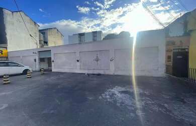 Imagem 3: Imóvel para aluguel tem 840 metros quadrados em Irajá - Rio de Janeiro...