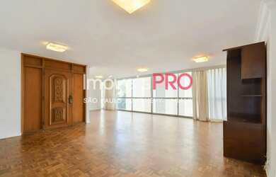 Imagem 2: O apartamento tem uma área útil de 184 m2