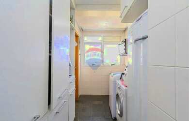 Imagem 8: Cobertura duplex à venda com 2 quartos, 242m² de área privativa, garagem...