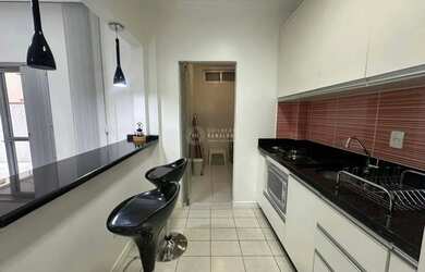 Imagem 9: Temporada Ed. Tia Loth 2 dormitórios // sacada com churrasqueira // Balneário...