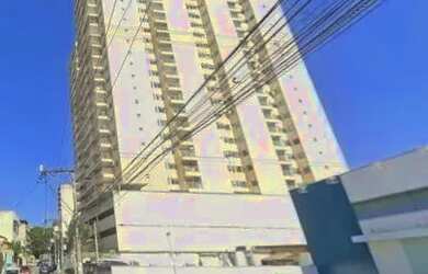 Imagem: O apartamento possui 3 Dormitórios, 1 Banheiro, 1 Vaga na garagem