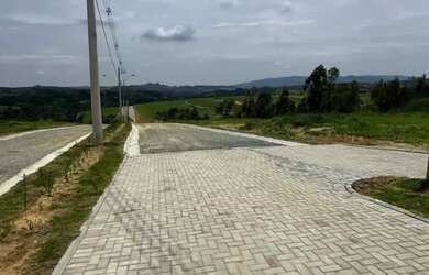 Imagem: O terreno possui 1.000m² de Área e está localizado em Araçoiaba