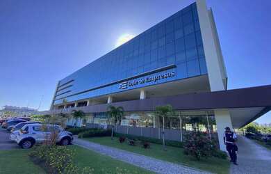 Imagem: O depósito possui 720m² de Área e está localizado em Barra