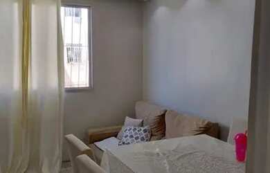 Imagem: O apartamento possui 2 Dormitórios, 1 Banheiro, 1 Vaga na garagem