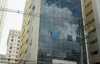 Imagem: O depósito possui 4 Vagas na garagem, 121m² de Área e está