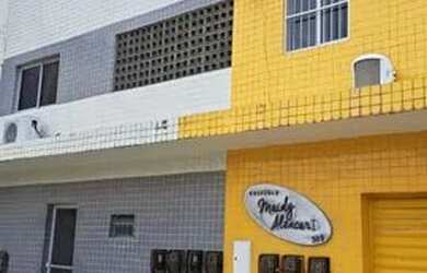 Imagem: O apartamento possui 1 Dormitório, 1 Banheiro, 45m² de Área