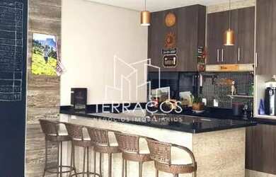 Imagem: A casa em condomínio à venda possui 3 Dormitórios, 3 Banheiros