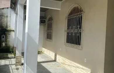 Imagem: A casa possui 2 Dormitórios, 2 Banheiros, 60m² de Área e