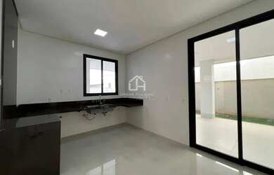 Imagem 6: Casa no Jardins Valencia. Piscina, Ar-condicionado, 300m² de Áreae2...