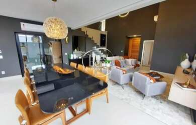 Imagem 2: Sobrado à venda no bairro Aponiã por 2.500.000,00