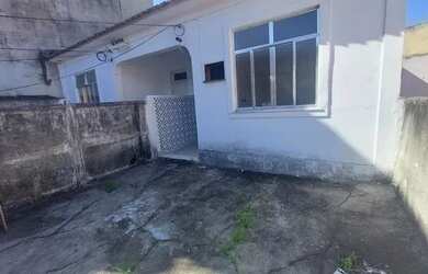 Imagem 8: Atenção investidores. Vila com 4 casas na rua Quintão em Quintino